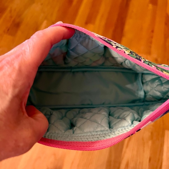 NWOT Vera Bradley Tropical Pink Paradise Makeup Travel & Crossbody Bag Set - Picture 9 of 9